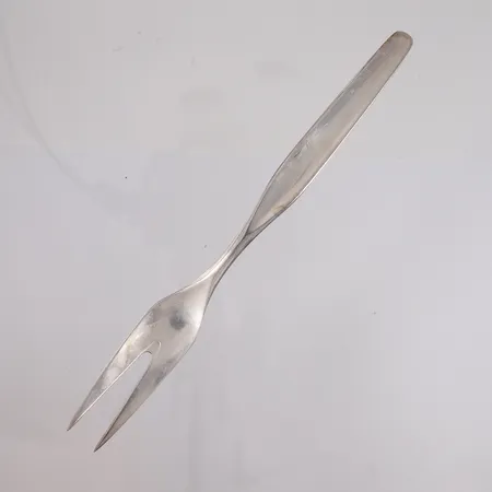 Serveringsgaffel, lengde ca 22cm, 830S.  Vekt: 56,9 g Kontakt Lånekontoret for frakt