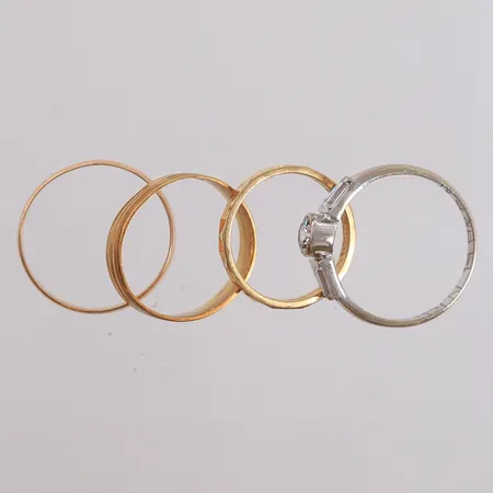 Skrotgull, 14K.  Kontakt Lånekontoret for frakt