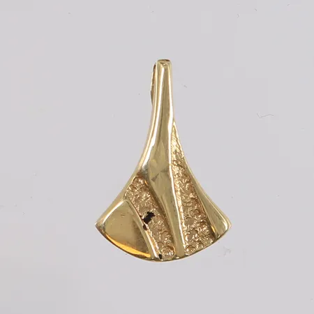 Anheng, høyde 20mm, bredde 14mm, 14K gull.  Vekt: 0,7 g Kontakt Lånekontoret for frakt