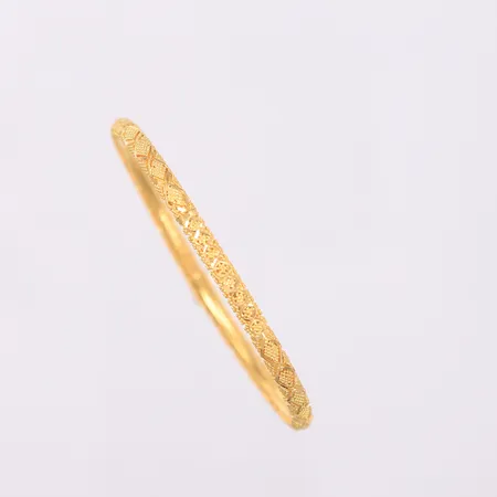 Armring, ø58mm, bredde 38mm, 22K Vekt: 10,4 g Kontakt Lånekontoret for frakt