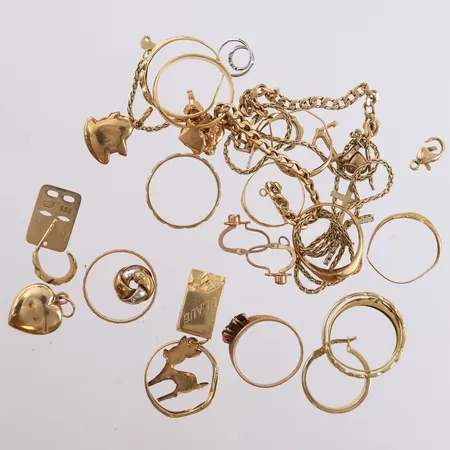 Diverse skrotgull, 14K.  Vekt: 45,2 g Kontakt Lånekontoret for frakt