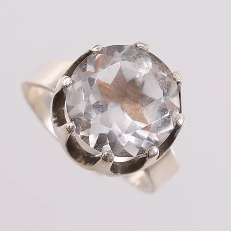 Ring med blank sten, justerbar størrelse, bredde 3,8- 15mm, 925S, bruttovekt 6,6g Vekt: 0 g Kontakt Lånekontoret for frakt