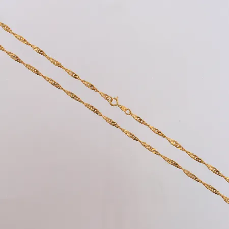 Kjede, lengde 61cm, bredde 2,7mm, 21K Vekt: 12 g Kontakt Lånekontoret for frakt