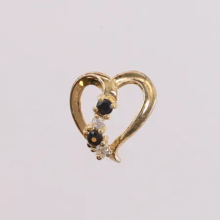 Anheng hjerte med 2 sorte og 2 blanke stener, 12x11mm, 14K, bruttovekt 0,9g Vekt: 0 g Kontakt Lånekontoret for frakt