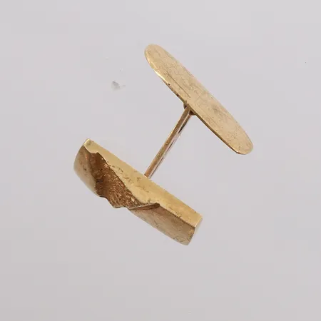 Én stk. mansjettknapp, 18x10mm, 14K Vekt: 3,5 g Kontakt Lånekontoret for frakt