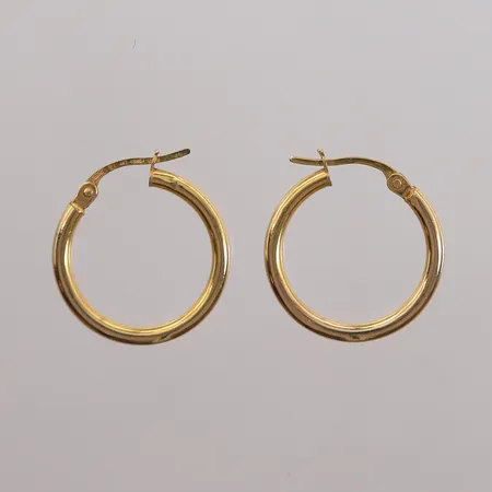 Ett par øreringer, ø19mm, bredde 1,8mm, 14K Vekt: 0,8 g Kontakt Lånekontoret for frakt