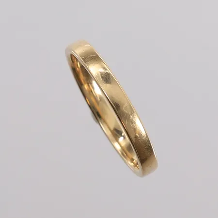 Ring, ø19,9mm, bredde 2,9mm, 14K Vekt: 3,6 g Kontakt Lånekontoret for frakt