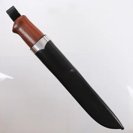 Jaktkniv, Brusletto Hunter, skaft i beiset masurbjørk, slire i sort okselær, lengde 26cm, knivblad 13,5cm, fremstår som ubrukt Kontakt Lånekontoret for frakt