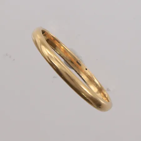 Ring, ø18,6mm, bredde 2,3mm, 14K Vekt: 1,9 g Kontakt Lånekontoret for frakt