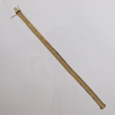 Armbånd, lengde 19cm, bredde 8,1mm, 14K Vekt: 25,3 g Kontakt Lånekontoret for frakt