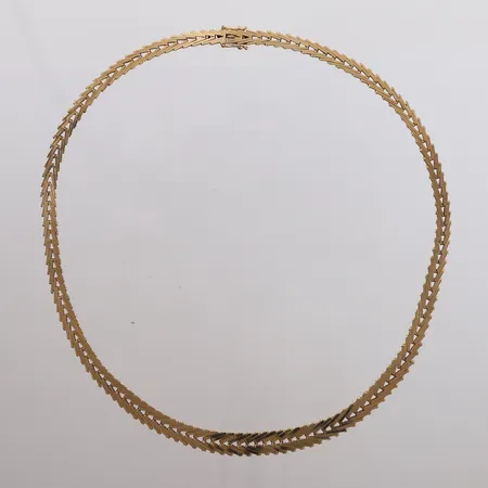 Kjede Aks, dosert, lengde 42cm, bredde 5- 8mm, 14K Vekt: 27,4 g Kontakt Lånekontoret for frakt