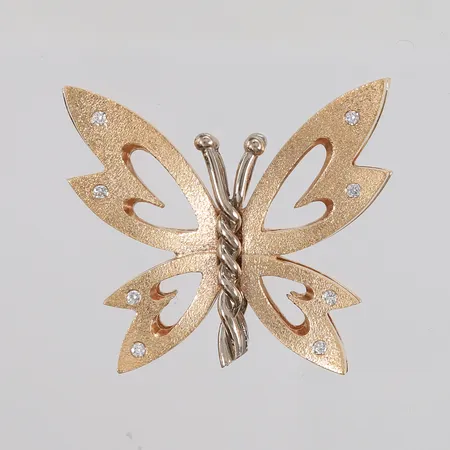 Anheng sommerfugl med diamanter (8 x ca. 0,01ct), kan åpnes, 39x35mm, 14K Vekt: 22,5 g Kontakt Lånekontoret for frakt