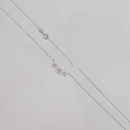 Skrotgull med 3 blanke stener, hvitt gull, 9K, bruttovekt 2,7g Vekt: 0 g Kontakt Lånekontoret for frakt