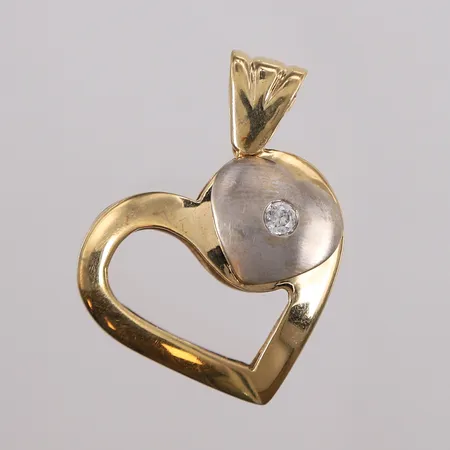 Anheng hjerte med blank sten, to-farget, 37x29mm, 14K, bruttovekt 10,4g Vekt: 0 g Kontakt Lånekontoret for frakt