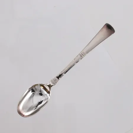 12 kaffeskjeer, Bankett, lengde 11,5cm, 830S Vekt: 118,6 g Kontakt Lånekontoret for frakt