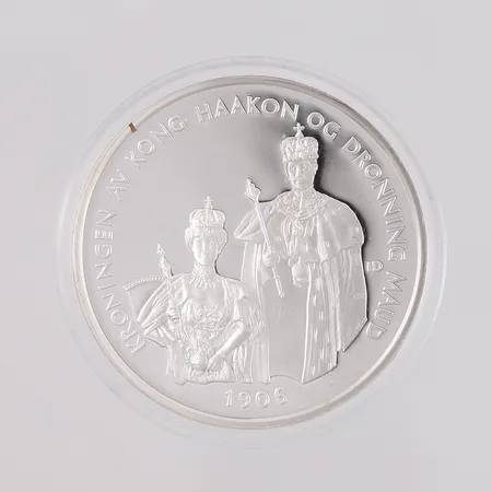 Sølvmynt, ø39mm, Kongeriket Norge - Kroningen av kong Haakon og dronning Maud i år 1906, 925S, med myntkapsel Vekt: 34 g Kontakt Lånekontoret for frakt