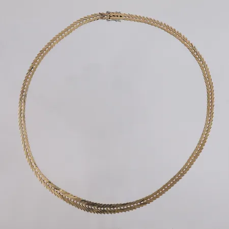 Kjede Aks, dosert, lengde 46cm, bredde 5,7- 8,9mm, 14K Vekt: 30,3 g Kontakt Lånekontoret for frakt