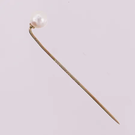 Nål med perle, lengde 5 cm, perlens bredde 6,5 mm, 14K Vekt: 1 g Kontakt Lånekontoret for frakt