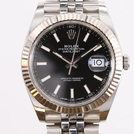 Armbåndsur Rolex Datejust 41mm, ref 126334, snr W840N762, cal 3235, urverksnr D072X685, stål, automat, bezel i hvitt gull, kopi på kvittering fra Bjerke år 2017, uten øvrige tilbehør.  Kontakt Lånekontoret for frakt