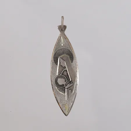Anheng, 57x12mm, 925S Vekt: 6,1 g Kontakt Lånekontoret for frakt