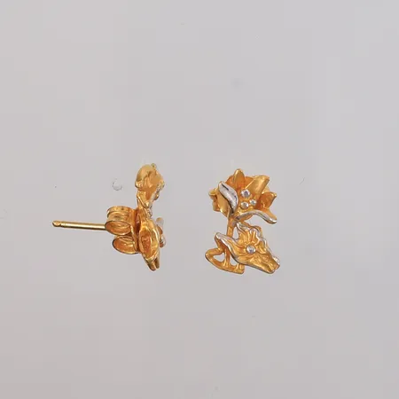 Ett par øredobber, 13x9 mm, 22K Vekt: 3,3 g Kontakt Lånekontoret for frakt