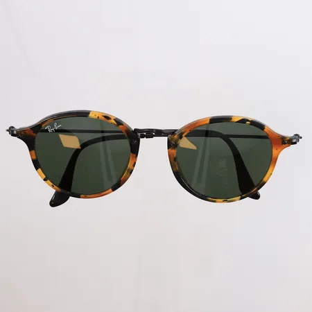 Solbriller, Ray-Ban Round Fleck, ref. RB2447, 49021 145 3N, noe bruksslitasje, med etui Kontakt Lånekontoret for frakt