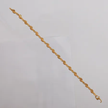 Armbånd, lengde 18cm, bredde 4,5mm, defekt lås, 22K Vekt: 6,5 g Kontakt Lånekontoret for frakt