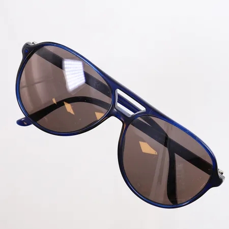 Solbriller, Gucci GG, ref. 1026/S, DL7L8 59¤14 140, ripete og en del bruksslitasje, uten tilbehør og ekthetsbevis Kontakt Lånekontoret for frakt