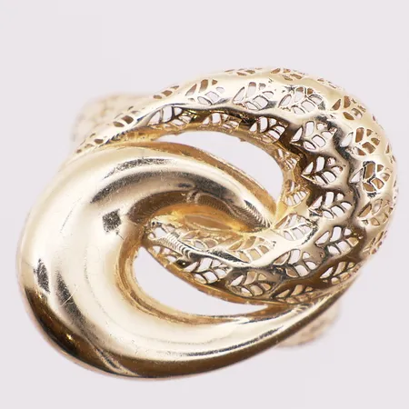 Ring, Ø 19,8 mm, bredde 3 - 26,3 mm, 14K Vekt: 4,2 g Kontakt Lånekontoret for frakt