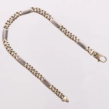 Armbånd, lengde 18,8 cm, bredde 4,5 mm, 14K Vekt: 13,2 g Kontakt Lånekontoret for frakt