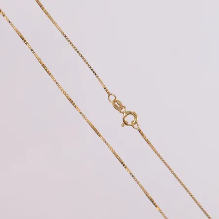 Kjede Veneziansk, lengde 45cm, bredde 0,9mm, 14K Vekt: 2,8 g Kontakt Lånekontoret for frakt