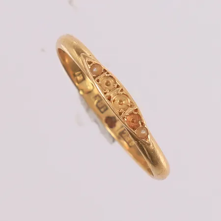 Gullring uten stener. bredde 2,7 mm, Ø=18 mm, 18K. Vekt: 1,7 g Kontakt Lånekontoret for frakt