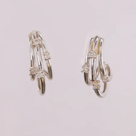 Øredobber (uten stoppere) med 8 små diamanter, 14K. Vekt: 2,3 g Kontakt Lånekontoret for frakt