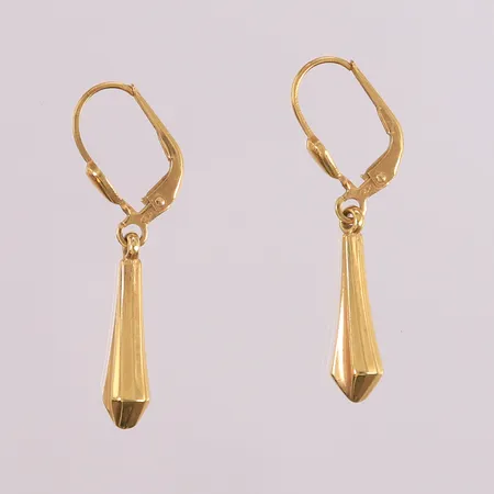 Ett par øredobber, 3,2x0,5mm, 14K. Vekt: 1,3 g Kontakt Lånekontoret for frakt