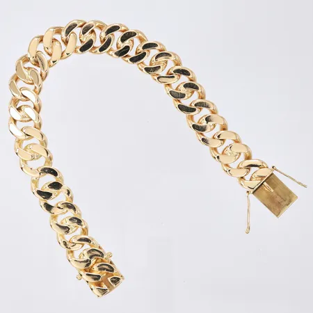 Armbånd i panser, lengde 22,5cm, bredde 14mm, 14K Vekt: 103,5 g Kontakt Lånekontoret for frakt