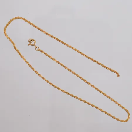 Kjede Cordel, lengde 35cm, bredde 1,8mm, defekt/røket ved lås-ring, stemplet, 21K Vekt: 1,6 g Kontakt Lånekontoret for frakt
