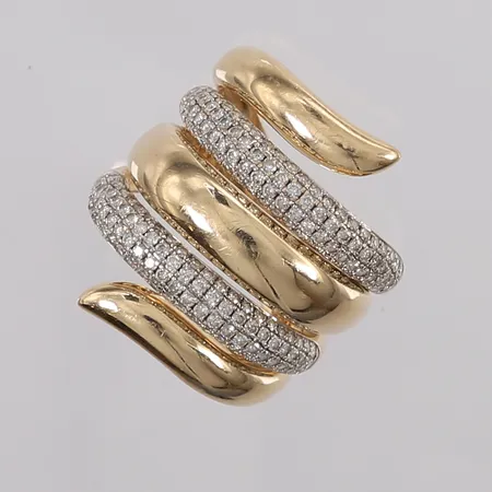Ring med diamanter totalt ca 1ct, ø18,5mm, bredde ca 6-25mm, 14K gull. Vekt: 9 g Kontakt Lånekontoret for frakt