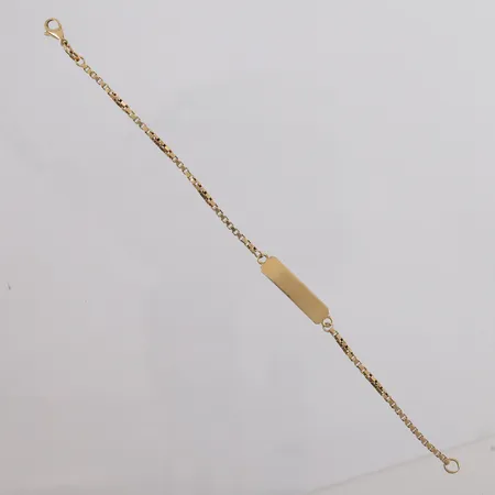 Armbånd venezia med ugravert navneplate, lengde ca 18cm, bredde ca 1,8-6mm, 14K gull. Vekt: 4,5 g Kontakt Lånekontoret for frakt