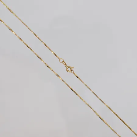 Kjede Veneziansk, lengde 45cm, bredde 1,1mm, stemplet, 14K Vekt: 3,7 g Kontakt Lånekontoret for frakt