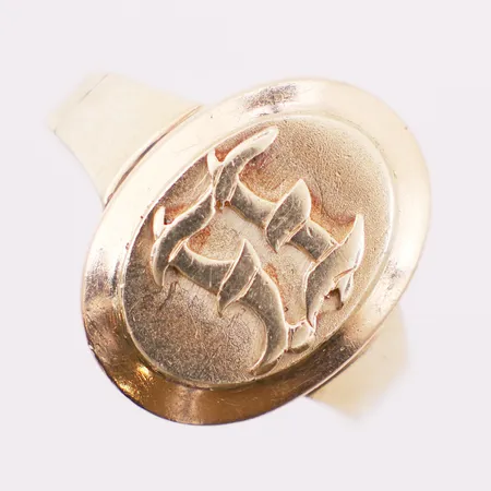 Ring med monogram, Ø 20 mm, bredde 3 - 19,5 mm, 14K Vekt: 7,8 g Kontakt Lånekontoret for frakt