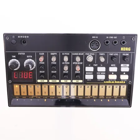 Trommemaskin Korg Volca Beats, serienr 113748, uten strømforsyning, batteridrevet, 6 x AA batteri Kontakt Lånekontoret for frakt