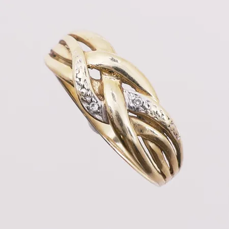 Ring med diamanter, 2 x ca 0,01ct, Ø mm, bredde mm, 14K Vekt: 2,6 g Kontakt Lånekontoret for frakt