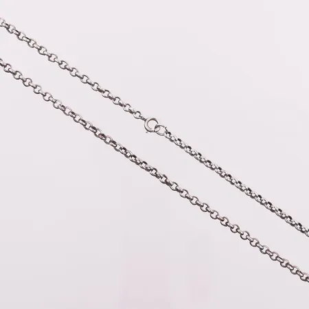 Halskjede, lengde 52,2 cm, bredde 2,8 mm, mangler stempel, 830S Vekt: 13,8 g Kontakt Lånekontoret for frakt