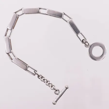 Armbånd, lengde 21,5 cm, bredde 8,4 mm, 925S Vekt: 35,6 g Kontakt Lånekontoret for frakt