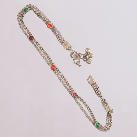 Armbånd med farget emalje, lengde 25cm, bredde 4,9mm, 925S, bruttovekt 14,4g Vekt: 0 g Kontakt Lånekontoret for frakt