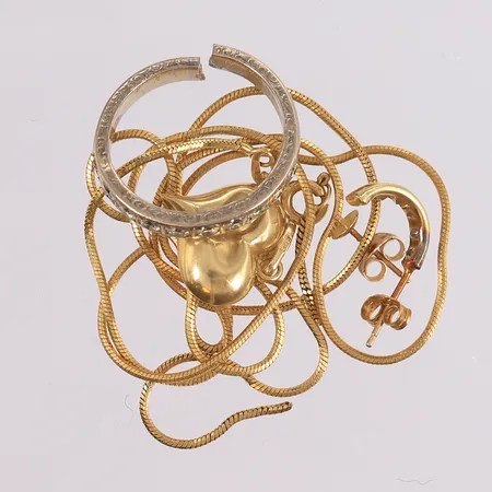 Skrotgull, 14K. Vekt: 10,2 g Kontakt Lånekontoret for frakt