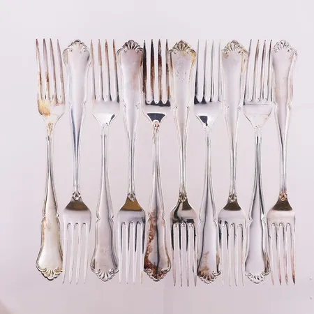 10 spisegafler Märtha, lengde 17,5 cm, Th. Martinsen, 830S Vekt: 342,5 g Kontakt Lånekontoret for frakt