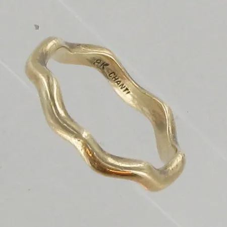 Ring "Chanti", ca stl: 17¼, bredd: 3mm. 18K Vikt: 2,7 g