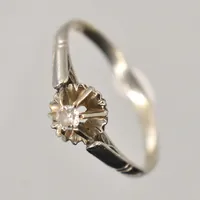 Ring vitguld med diamant ca 0,05ct, stl 17½, 18K Vikt: 1,7 g