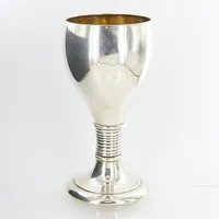 Pokal, 23cm, Ø11cm, CGH år 1907, smärre skav/repor, 830/1000, silver. Vikt: 320,7 g